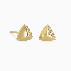 NEW Kendra Scott gold studs